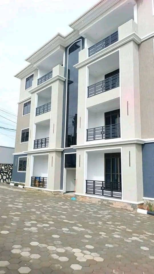 Apartments kyanja 8 units making 10.4M